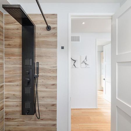 New Modern 1400 Sq Ft Coach House Near Everything Toronto Ngoại thất bức ảnh