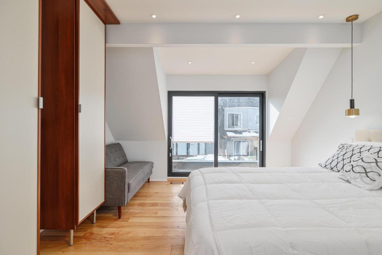 New Modern 1400 Sq Ft Coach House Near Everything Toronto Ngoại thất bức ảnh