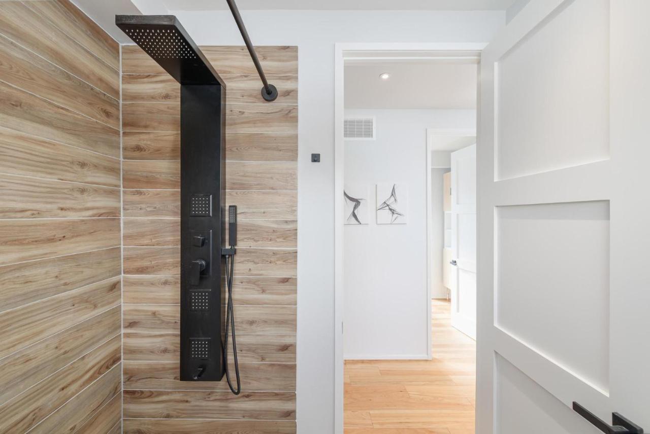 New Modern 1400 Sq Ft Coach House Near Everything Toronto Ngoại thất bức ảnh